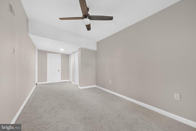 Building Photo - 333 Magothy Beach Rd