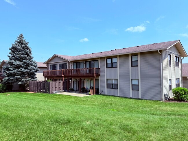 Building Photo - 1335 Gifford Ct