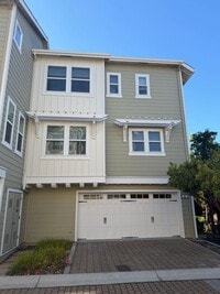 Building Photo - 401 S Hummingbird Ln