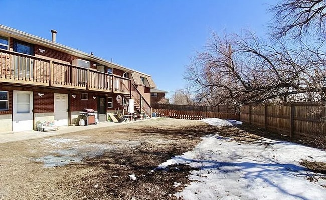 Building Photo - 18244 W 3rd Pl