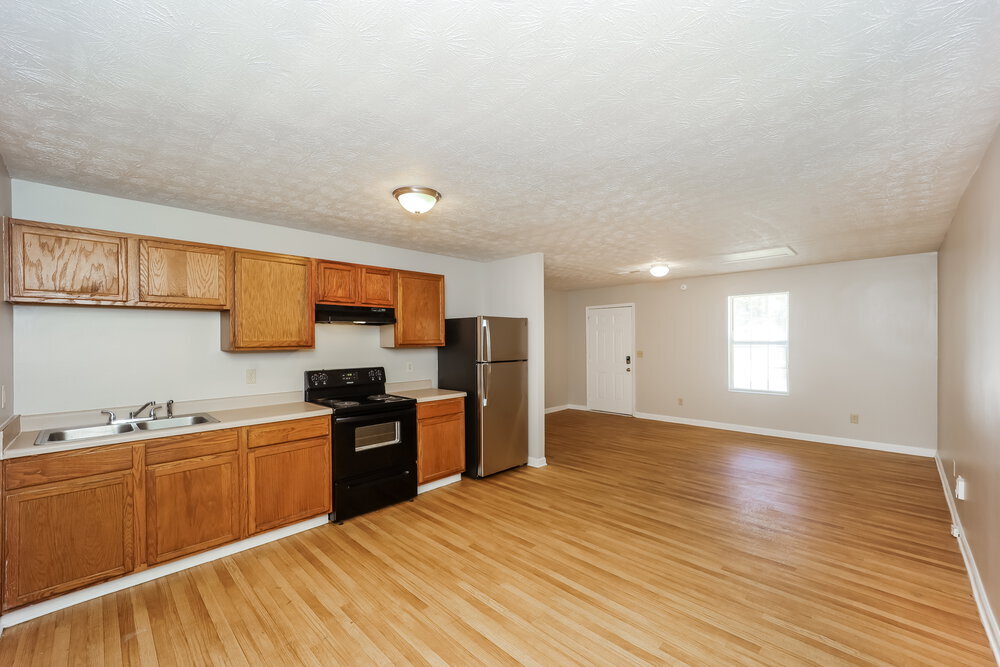 Building Photo - 6155 Forrest Ave