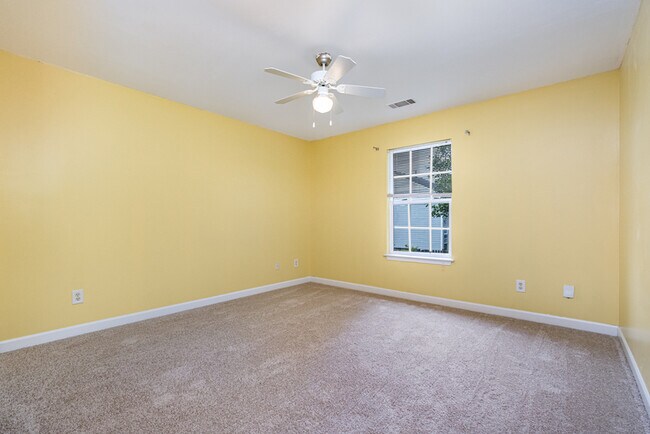 Building Photo - 9026 Tibble Creek Way