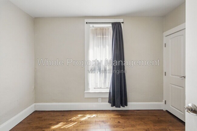 Building Photo - 3454 Lafayette St