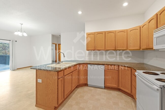 Building Photo - Welcome to Cheney