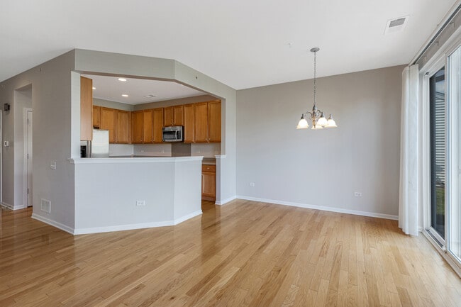 Building Photo - 13260 Red Alder Ave