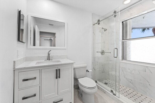Building Photo - 2011 NW 53rd St