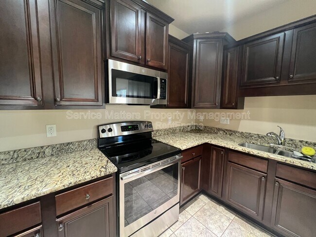 Building Photo - 5951 Palermo Dr