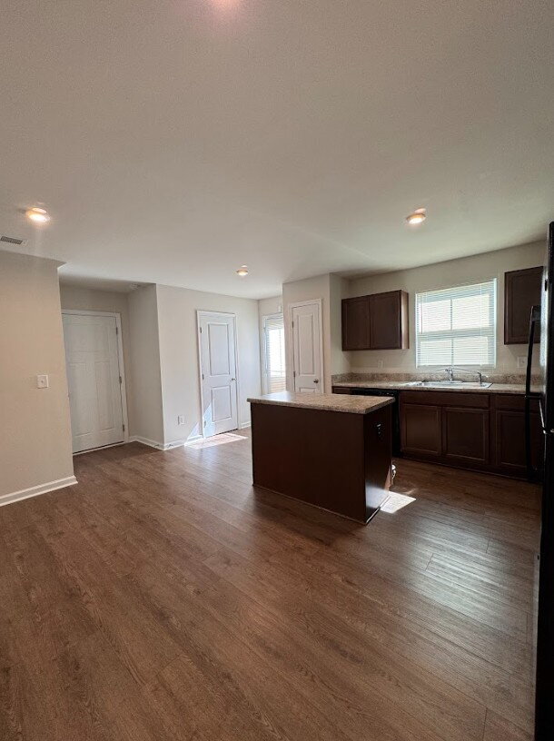 Building Photo - Charming 3-Bed, 2.5-Bath Home in Woodruff ...