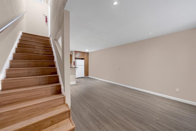 Building Photo - 2110 Wilcrest Dr