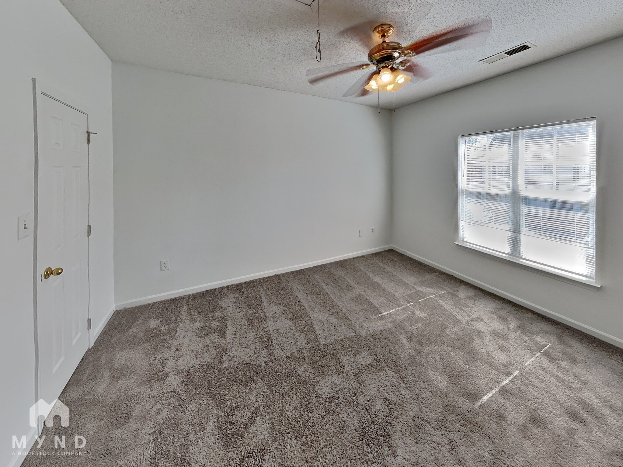 Building Photo - 6325 Mallard View Ln