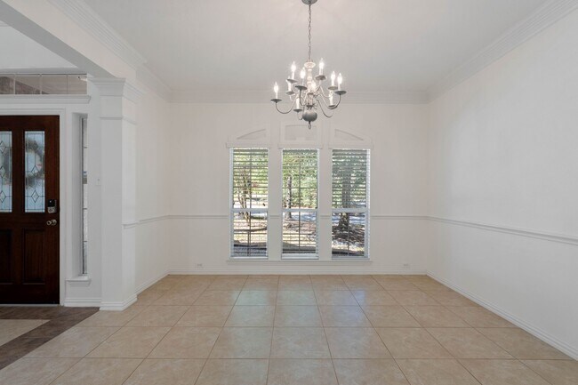 Building Photo - 11 Korbel Ct