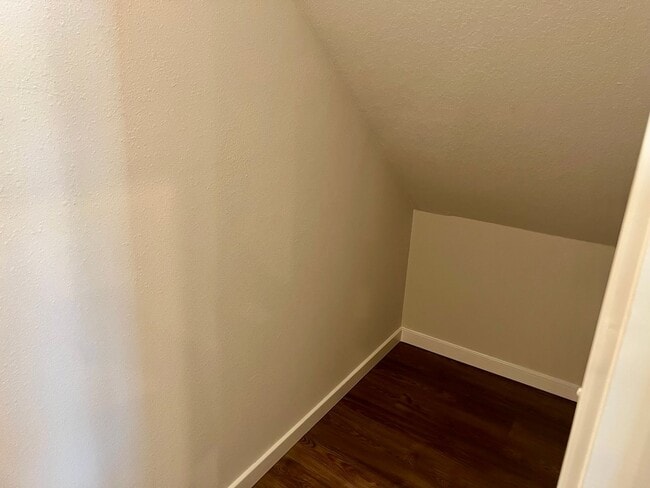 Building Photo - Large 4 Bed, 3 Bath Home with Loft – Built in 2024!