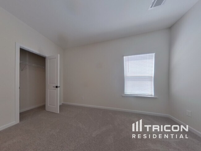 Building Photo - 3423 Arabian Farm Ln