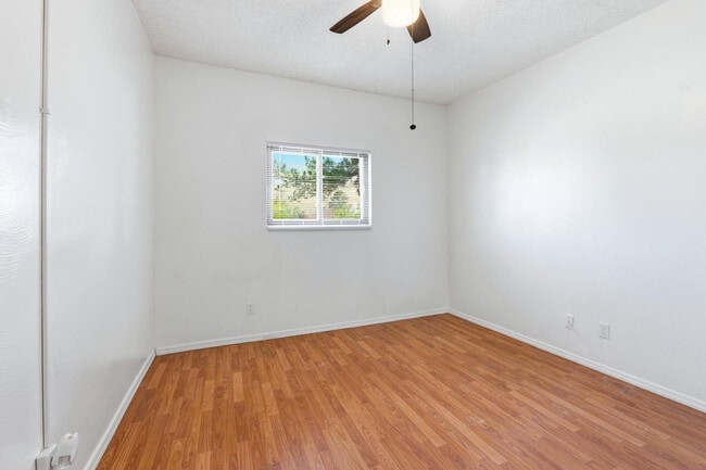 Building Photo - 4931 E De Medici Dr