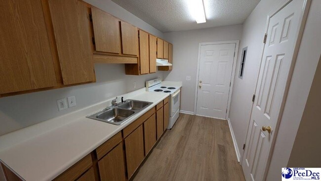 Building Photo - 16 N Franklin Dr