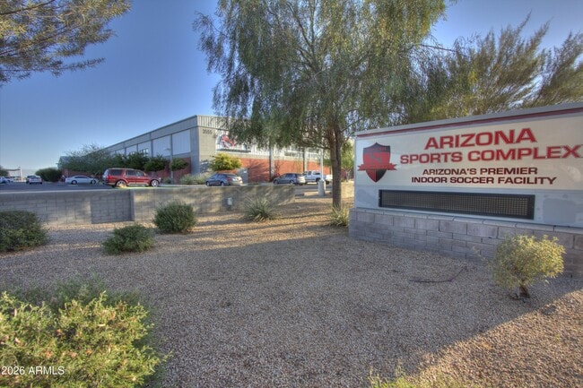 Building Photo - 4451 W Creedance Blvd