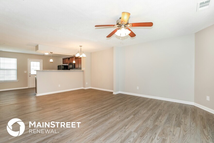 Building Photo - 2025 George Buchanan Dr