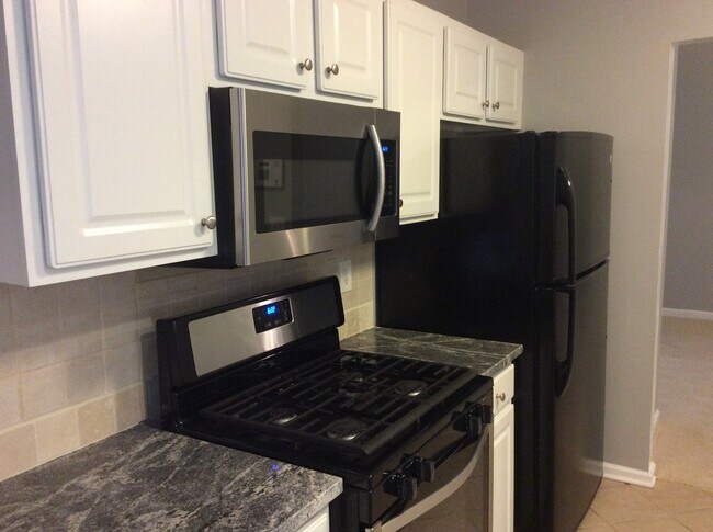Building Photo - Lovely Ranch Home in Dacula
