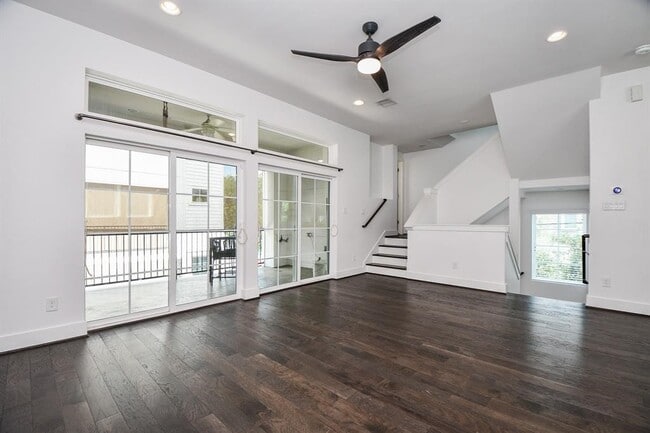 Building Photo - 1515 Weber St