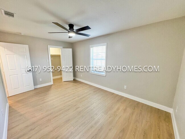 Building Photo - 3630 Agnes St