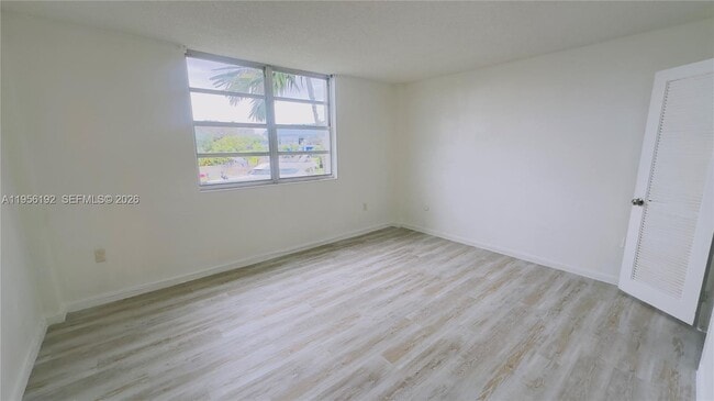 Building Photo - 2841 NE 163rd St