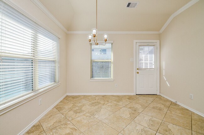 Building Photo - 10926 Clearsable Ln