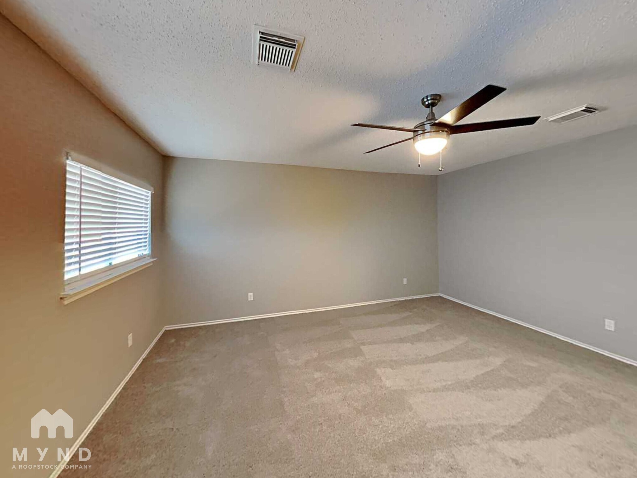 Building Photo - 9703 Cameron Creek