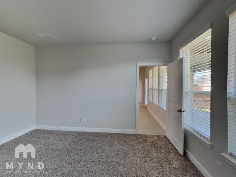 Building Photo - 432 Oceania Ln