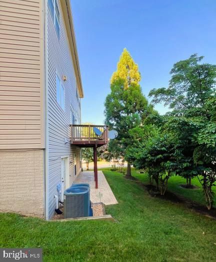 Building Photo - 7205 Lyndam Hill Cir