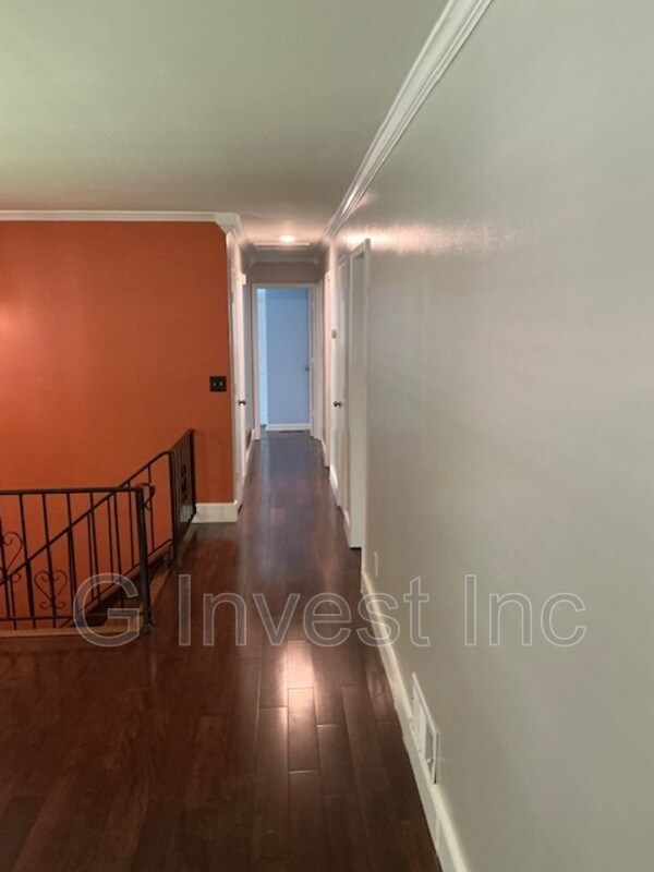 Building Photo - 2351 Emerald Falls Dr