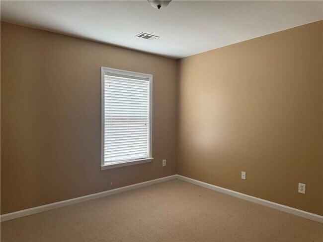 Building Photo - 5620 Falls Landing Dr