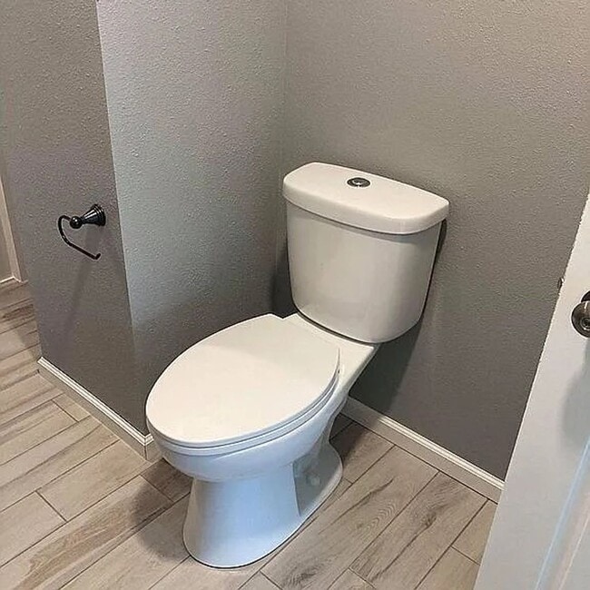 Building Photo - Click the “Apply Now” button or email wapmrentals@gmail.com for a prompt response.