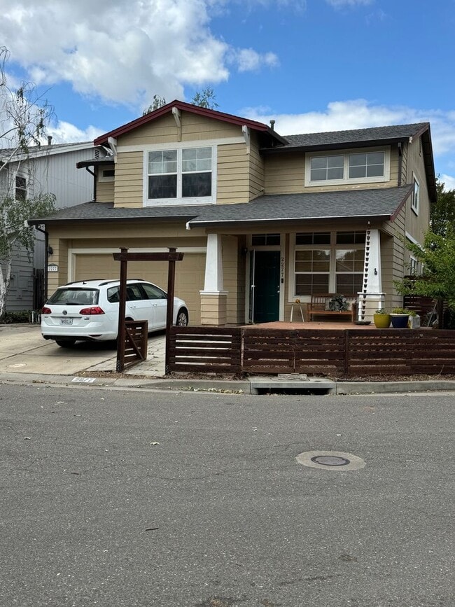 Building Photo - 2277 Halsey Cir