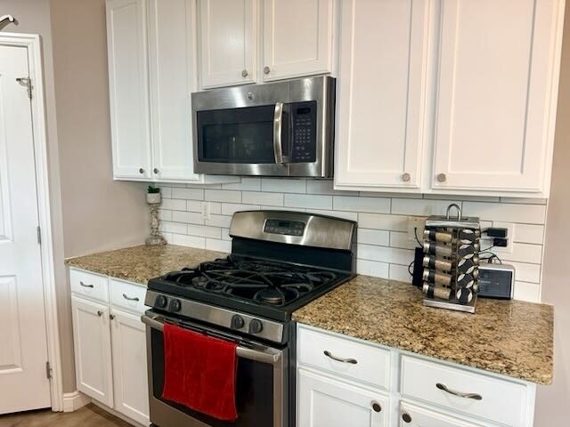 Building Photo - 13047 Padstow Ln