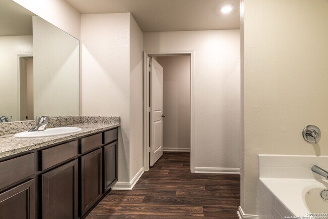 Building Photo - 4118 Trail de Paris