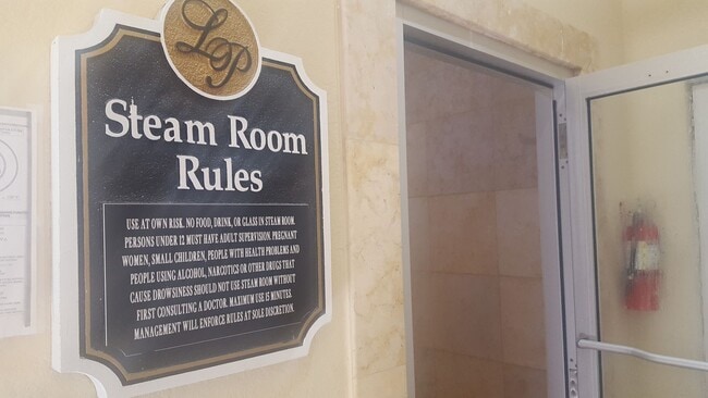 Building Photo - Lexington Place 2 bedroom Condo