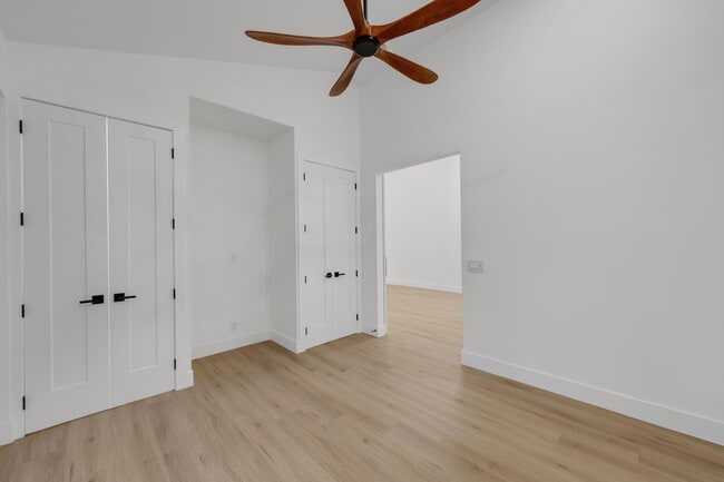 Building Photo - 5537 NW 21st Way