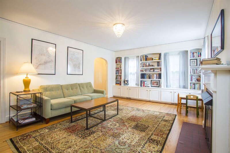 Building Photo - 920 Monmouth Ave