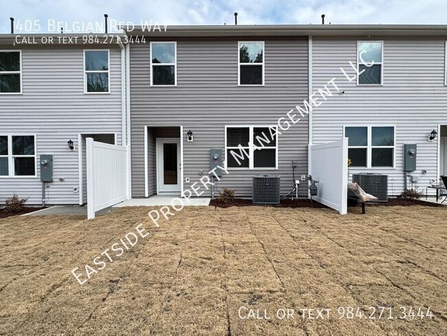 Building Photo - 405 Belgian Red Wy