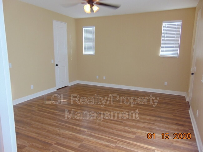 Building Photo - 31189 Western View Dr