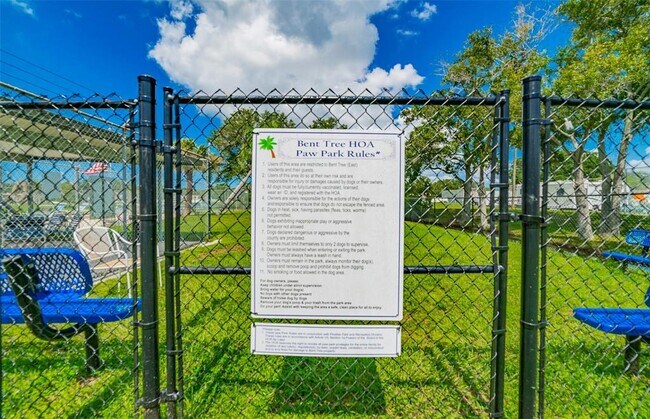 Building Photo - 9992 86th St