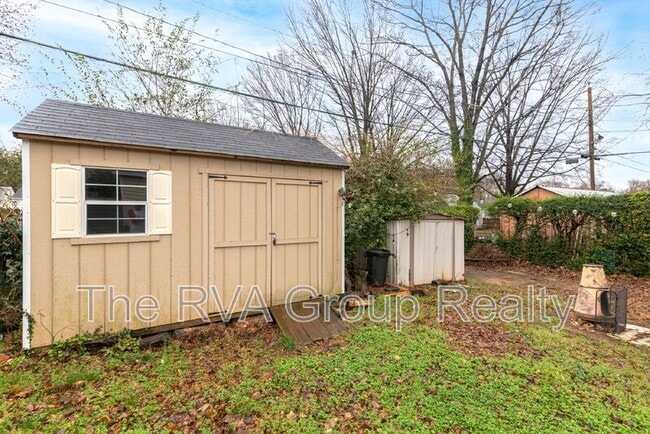 Building Photo - 1613 S Meadow St