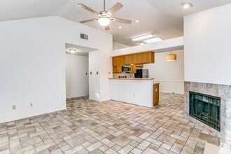 Building Photo - 3 Bedroom Duplex in Coppell – Private Back...
