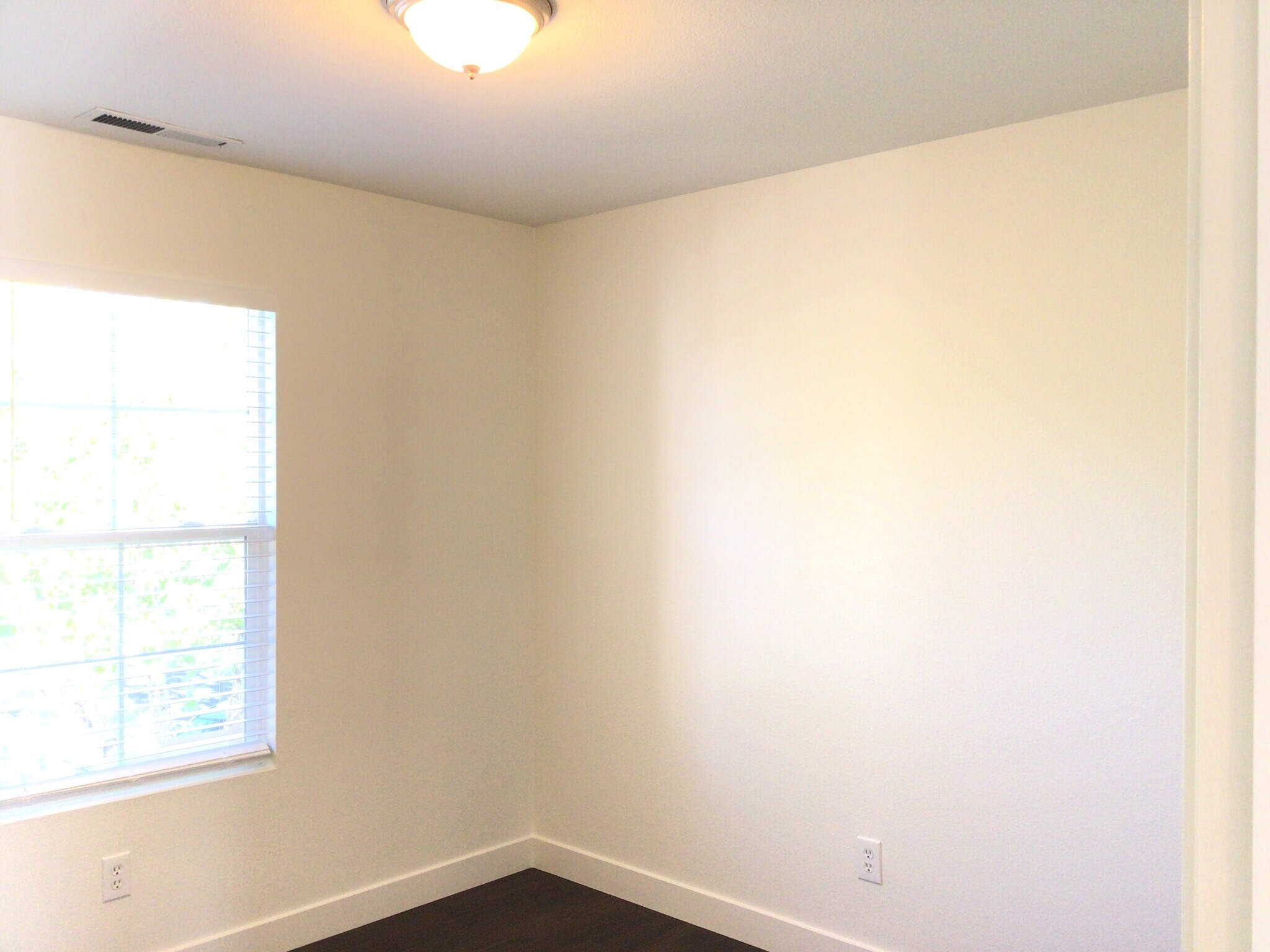 Building Photo - 2712 Ineisa Ct