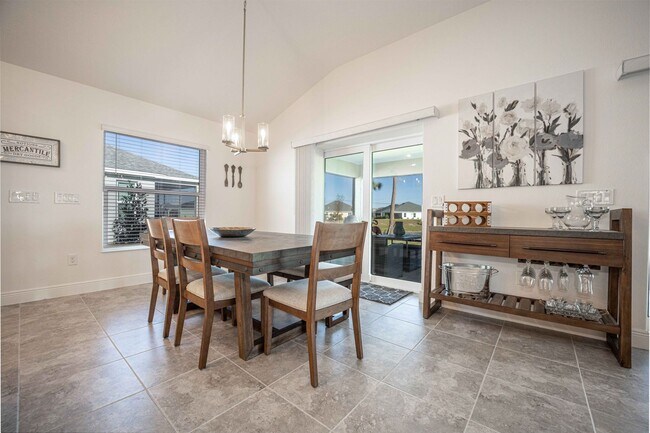 Building Photo - Seasonal 3BR/2BA  with 2-car Garage and PO...