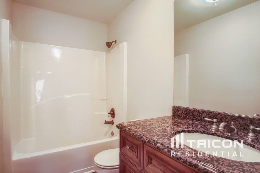 Building Photo - 125 Janney Cir