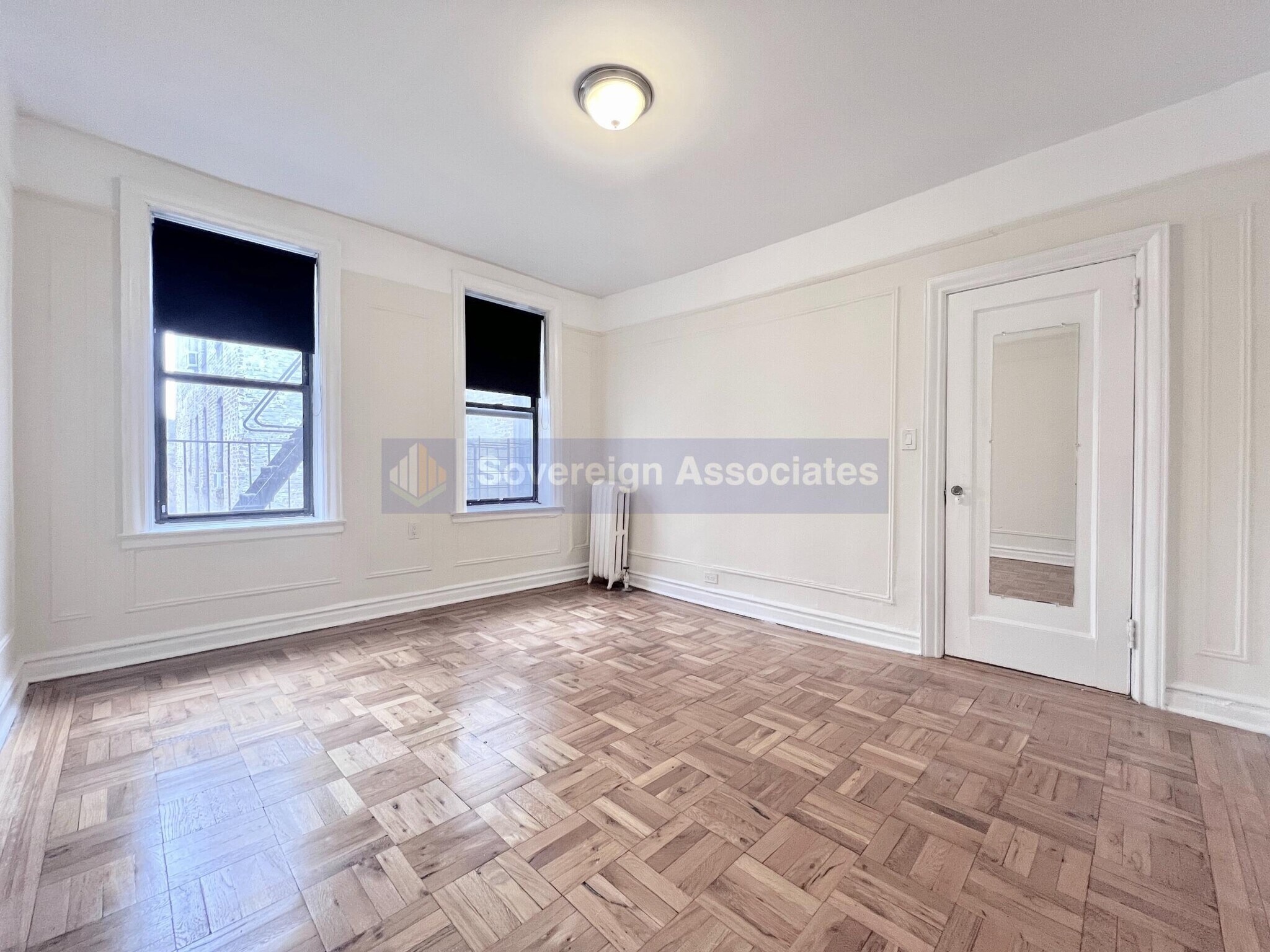 Building Photo - 1803 Riverside Dr