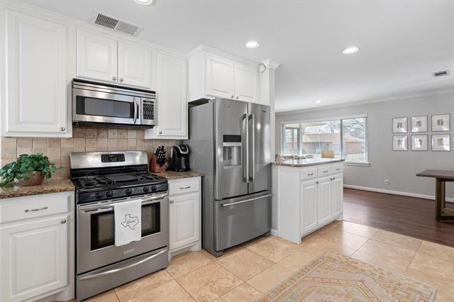 Building Photo - 10615 Larchfield Ln