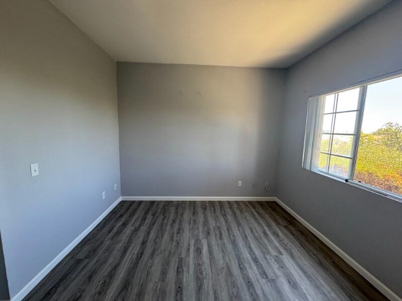 Building Photo - 17161 Alva Rd
