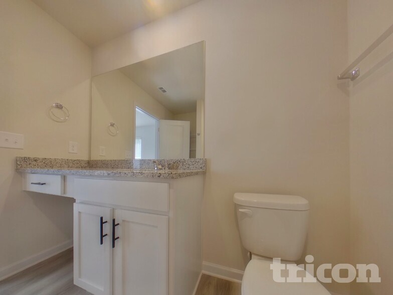 Building Photo - 449 Prescott Wy